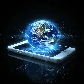 冷酷无情的含义女