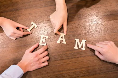 高中艺术生本校集训多久