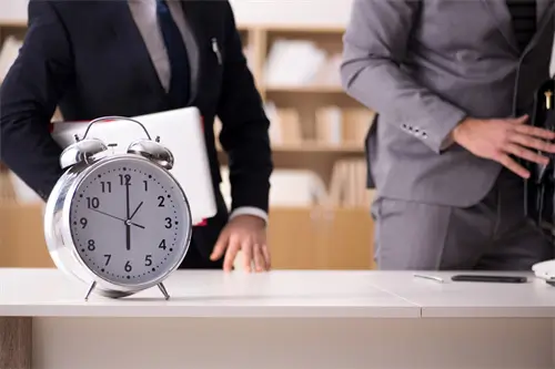 信宜华侨高中军训多久